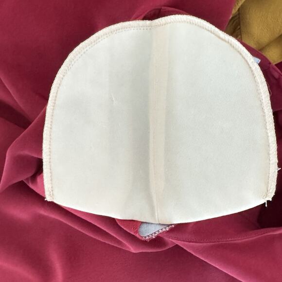 Pendleton Women’s 16 Blouse Red Satin Feel Long Sleeve Classic Career Top Office - Picture 7 of 8